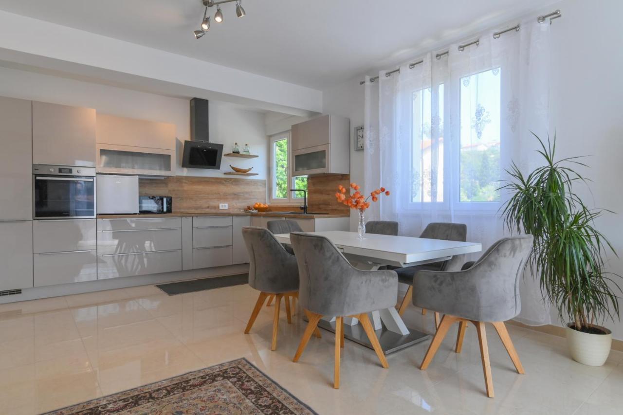 Апартаменты Apartman Iskra Риека Экстерьер фото