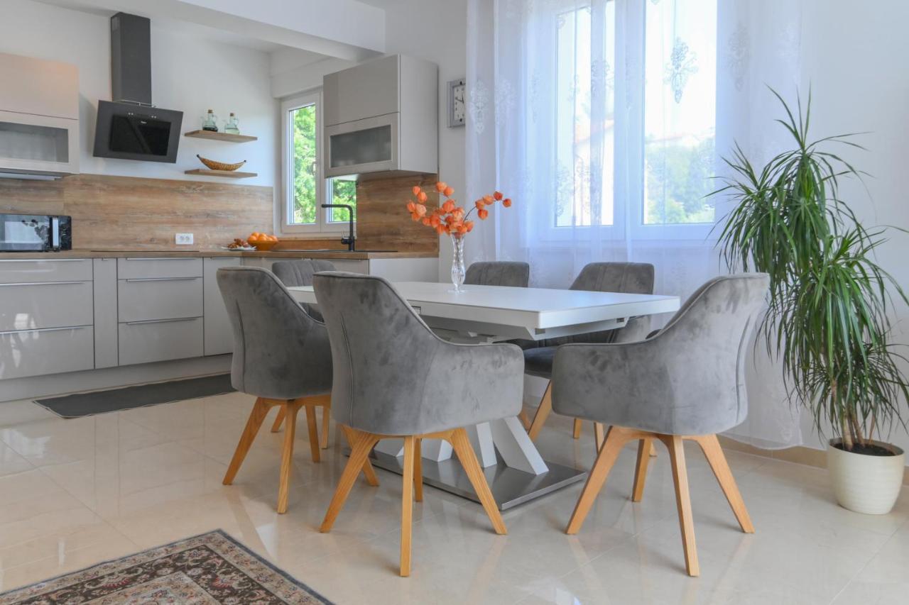 Апартаменты Apartman Iskra Риека Экстерьер фото