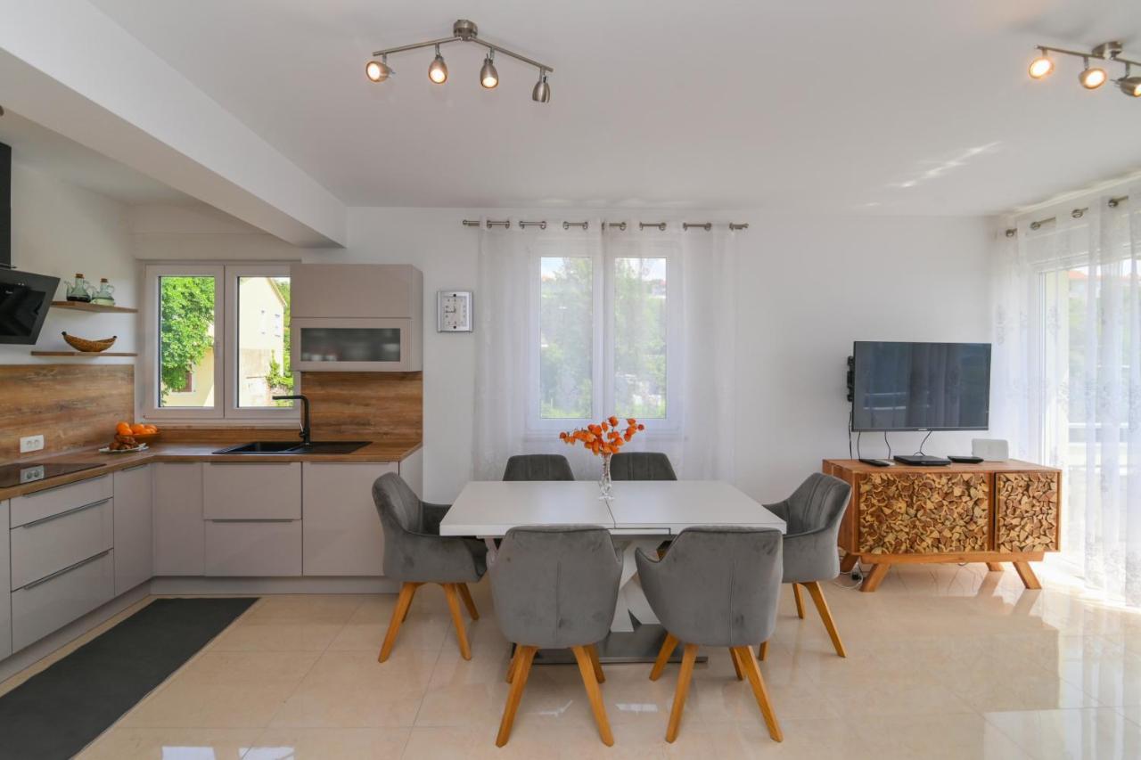 Апартаменты Apartman Iskra Риека Экстерьер фото